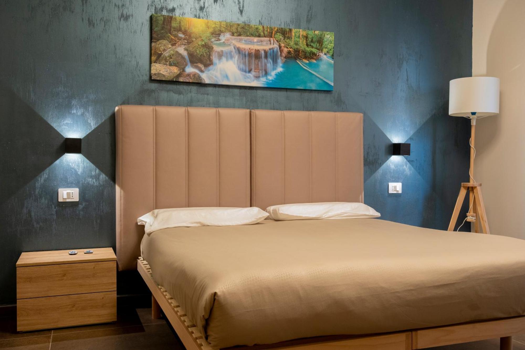 Russ0 Rooms קטנזארו מראה חיצוני תמונה