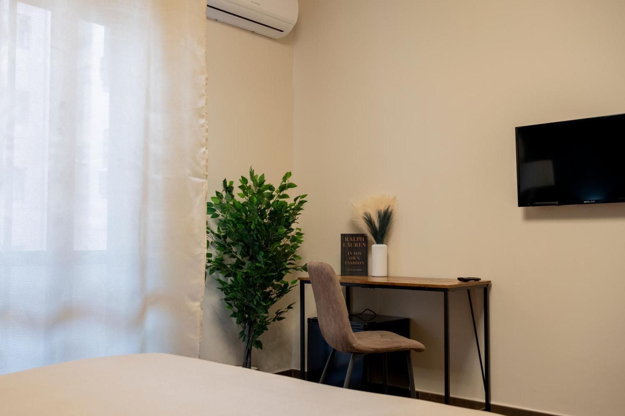 Russ0 Rooms קטנזארו מראה חיצוני תמונה